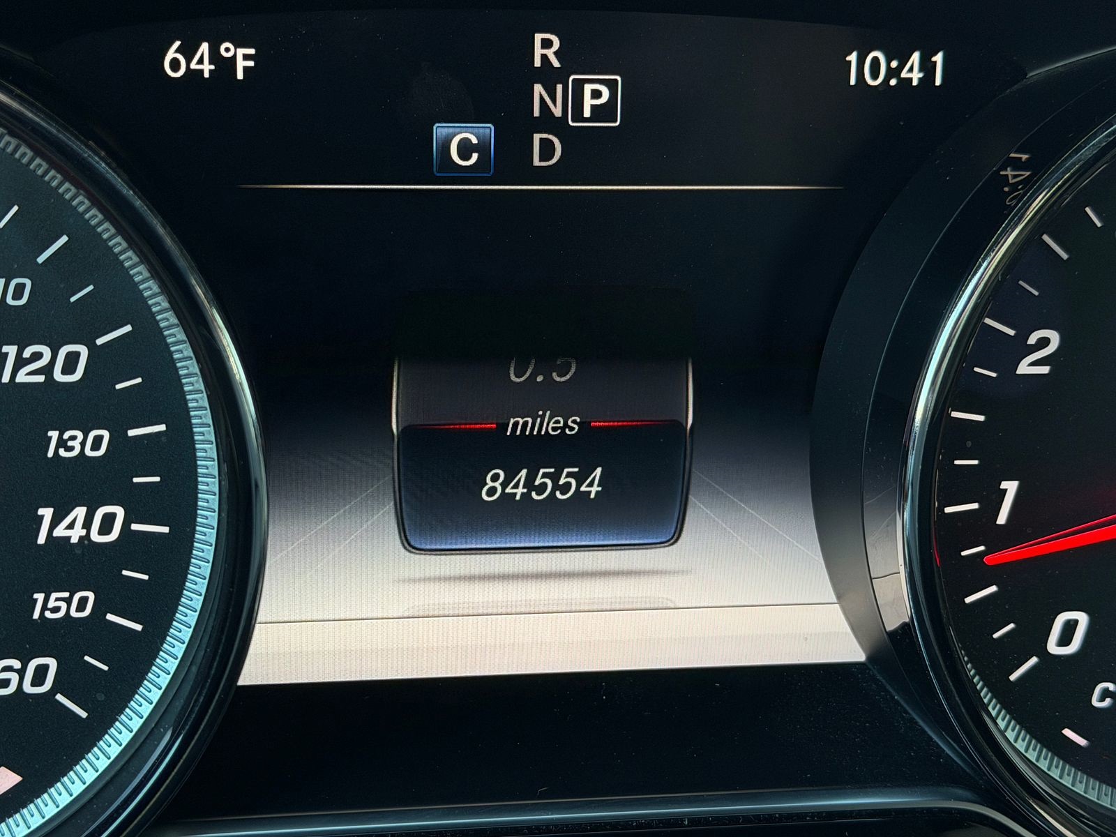 2019 Mercedes Benz E 300 photo 3