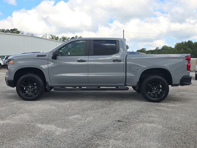 2024 Chevrolet Silverado 1500 Custom Trail Boss photo 2