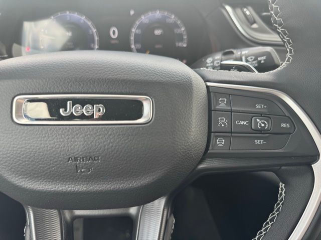 2025 Jeep Grand Cherokee Altitude X photo 22