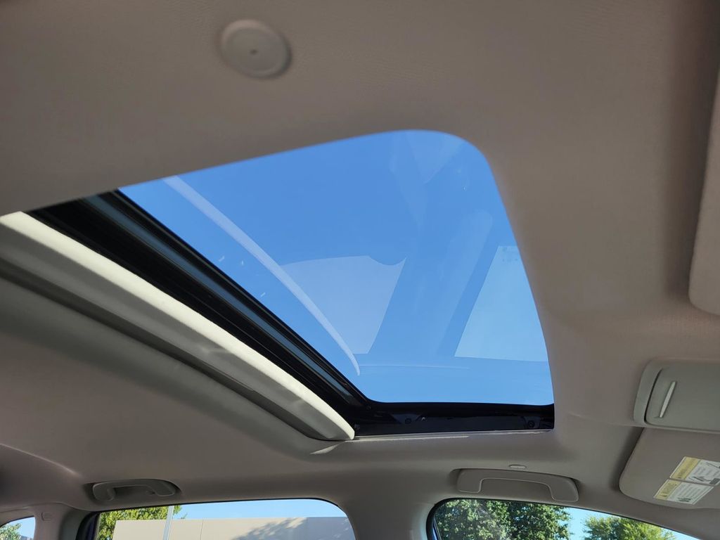 2025 Honda CR-V EX-L photo 9