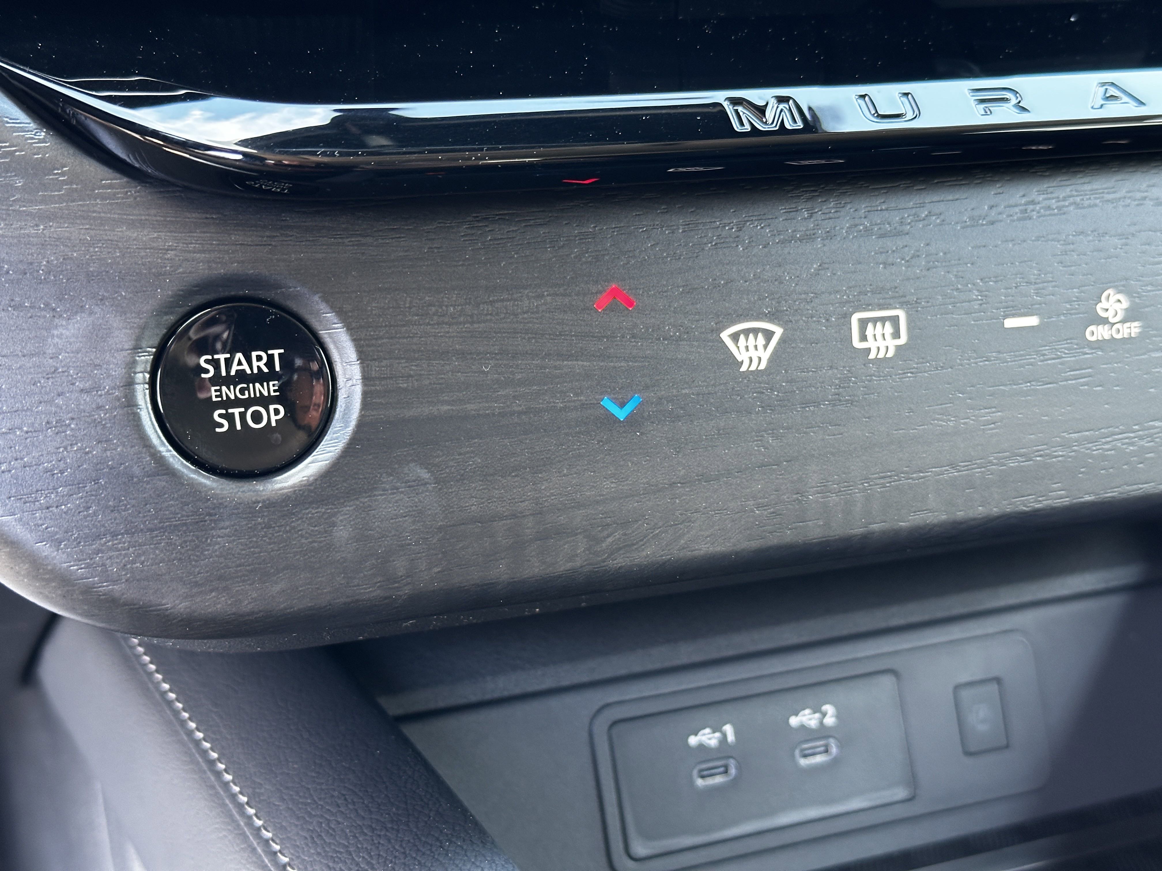 2025 Nissan Murano SV photo 10