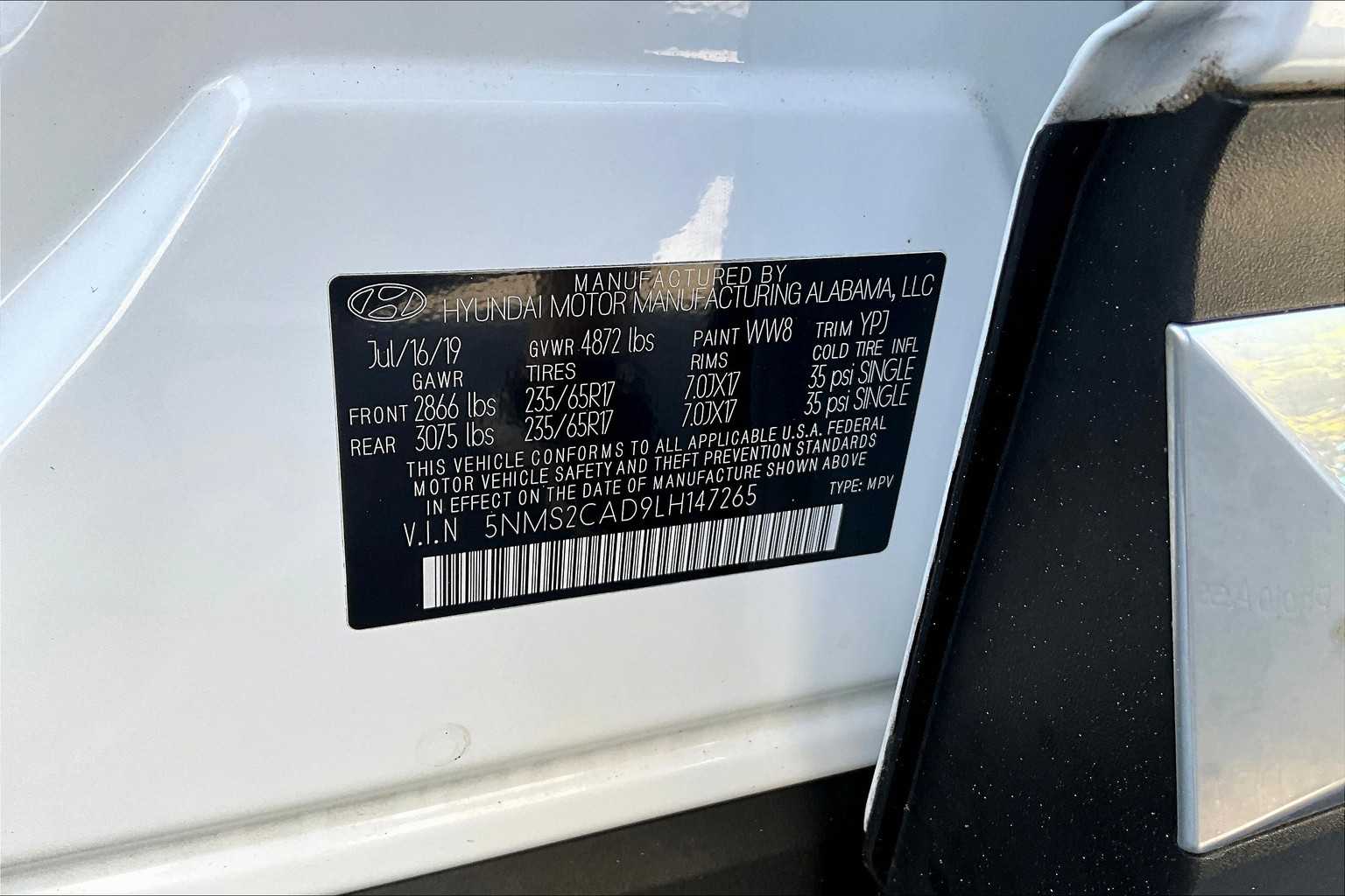 2020 Hyundai Santa Fe SE photo 29