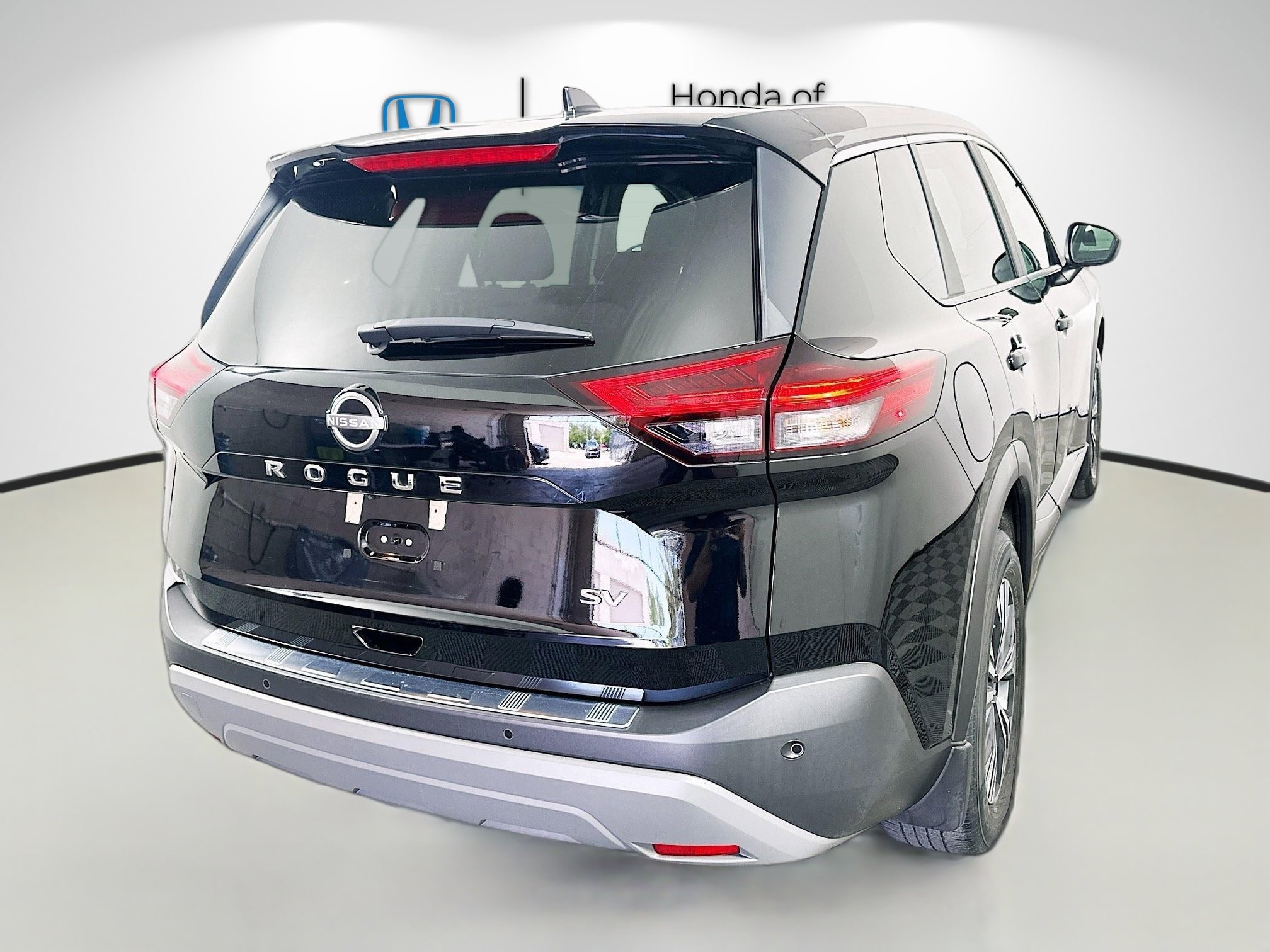 2023 Nissan Rogue SV photo 4