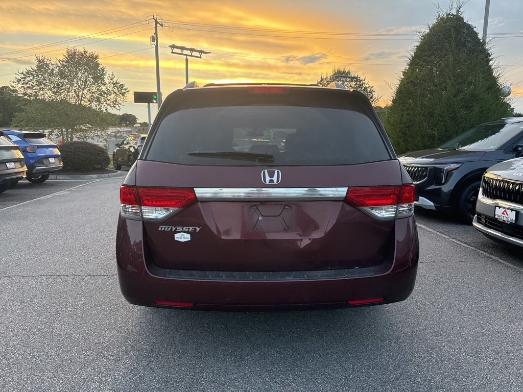 2016 Honda Odyssey EX-L photo 3
