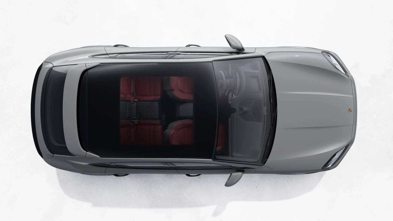 2026 Porsche Cayenne Coupe photo 4