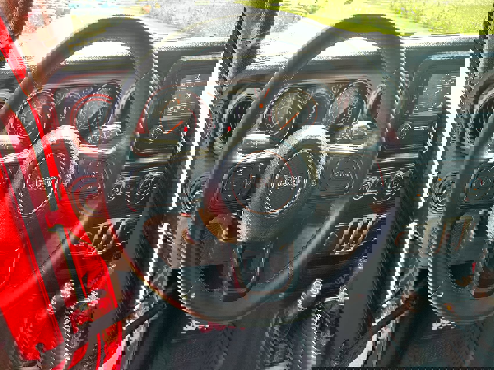 2020 Jeep Wrangler Sport S photo 24