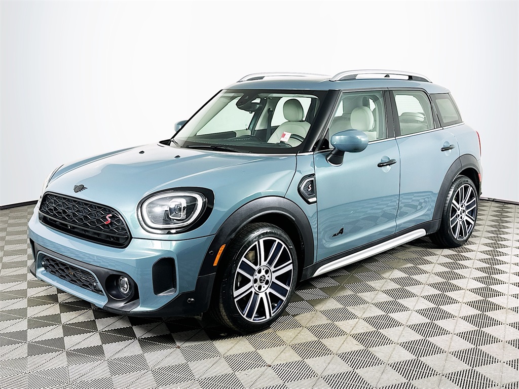 2023 MINI Countryman S's photo
