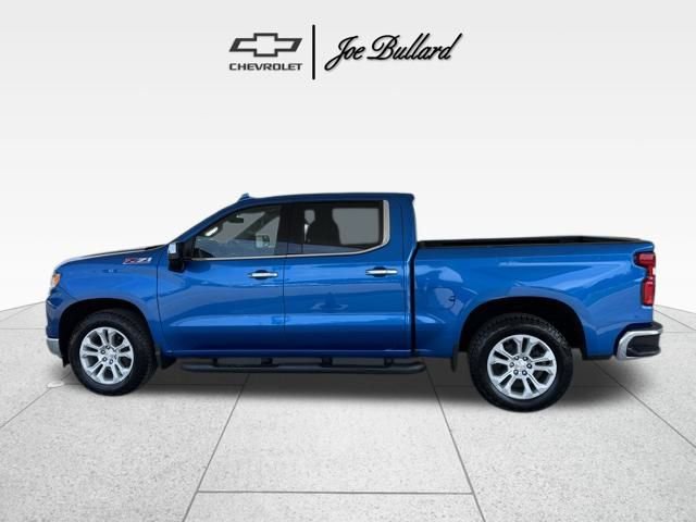 2022 Chevrolet Silverado 1500 LTZ photo 3