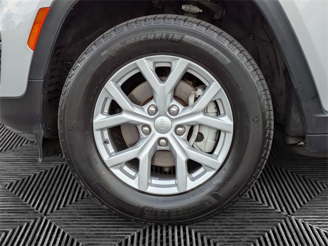2023 Jeep Grand Cherokee Limited photo 6