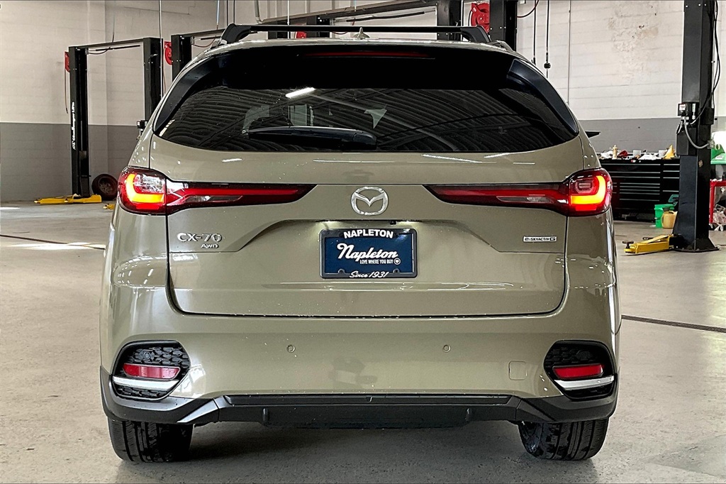 2025 MAZDA CX-70 - Image 3