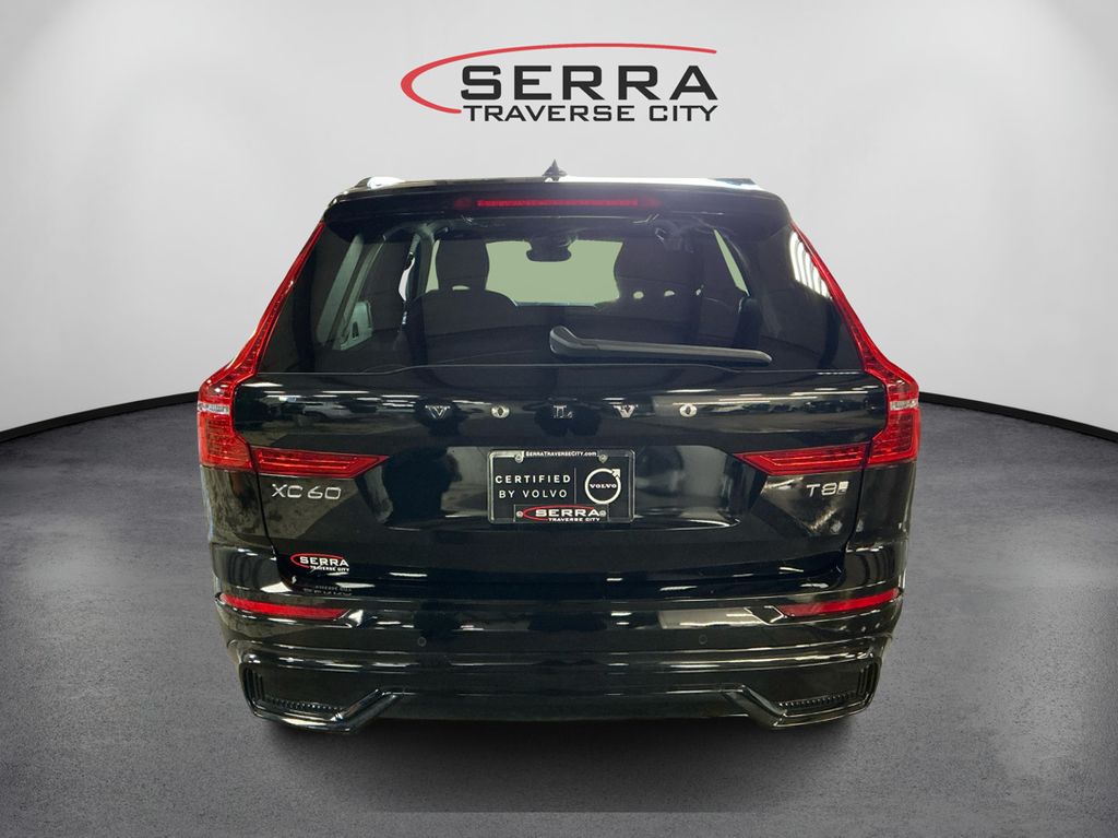 2025 Volvo XC60 Hybrid T8 Plus photo 6