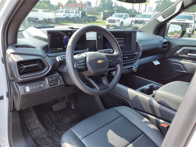 2024 Chevrolet Silverado EV Work Truck photo 3