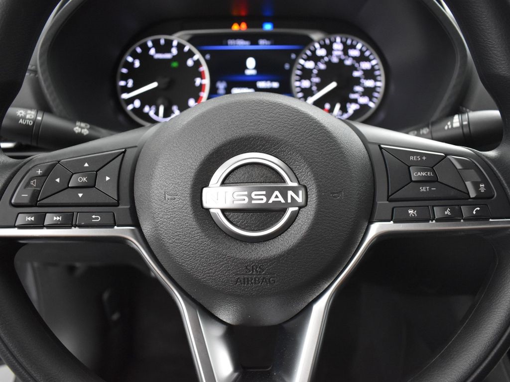2025 Nissan Sentra SV photo 28