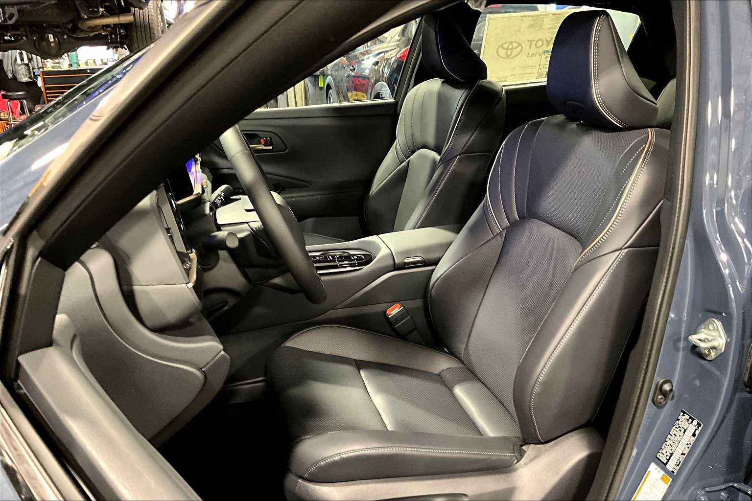 2026 Toyota Crown Limited photo 9