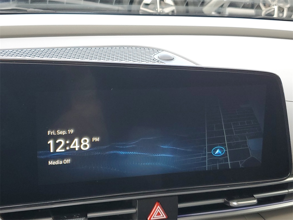 2025 Hyundai Elantra SEL Convenience photo 19