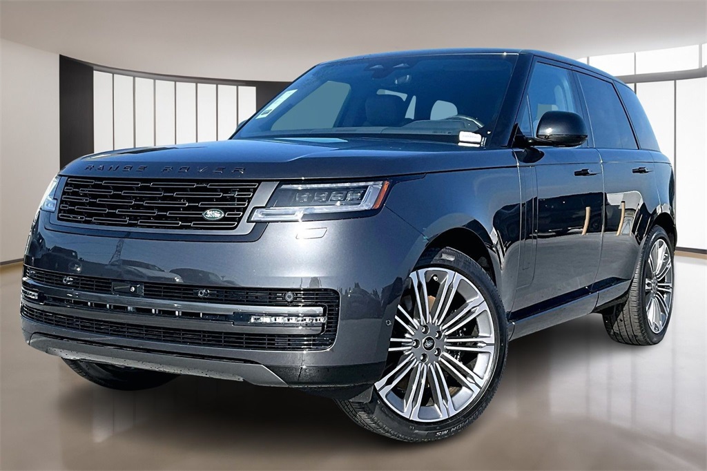 2025 Land Rover Range Rover SE's photo