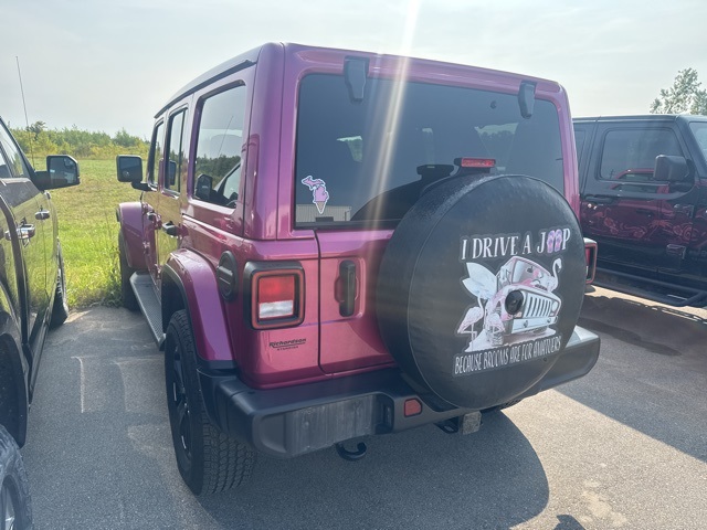 2022 Jeep Wrangler Unlimited Sahara Altitude photo 5