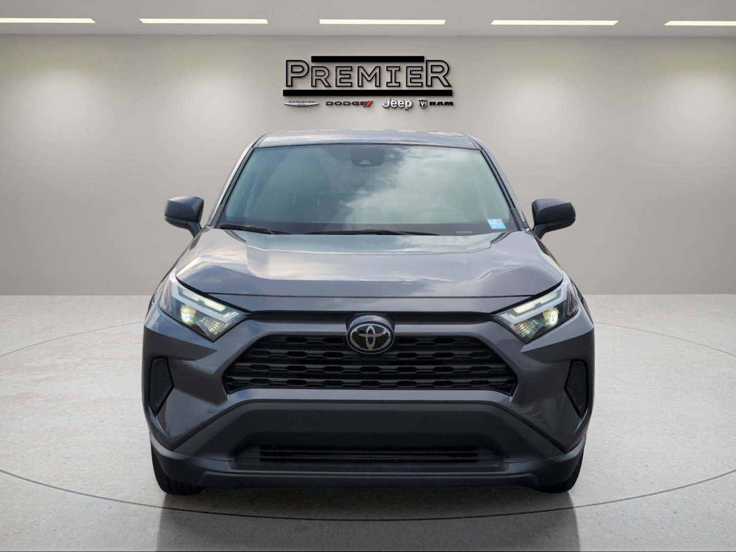 2024 Toyota RAV4 LE photo 2