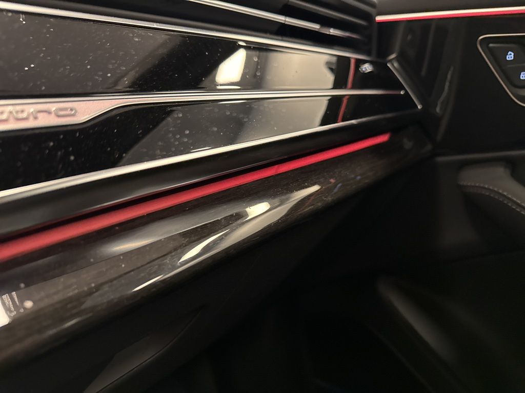 2025 Audi Q7 45 Premium Plus photo 26