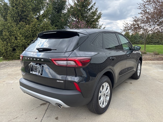2025 Ford Escape Active photo 4