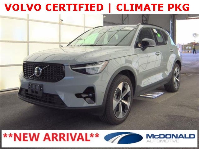 2025 Volvo XC40 Plus