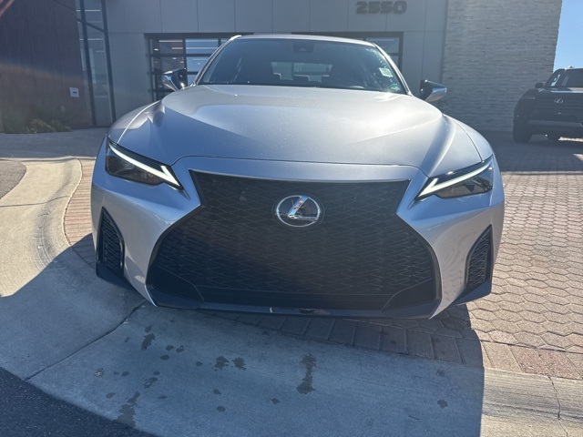 2025 Lexus IS 350 F SPORT AWD photo 4