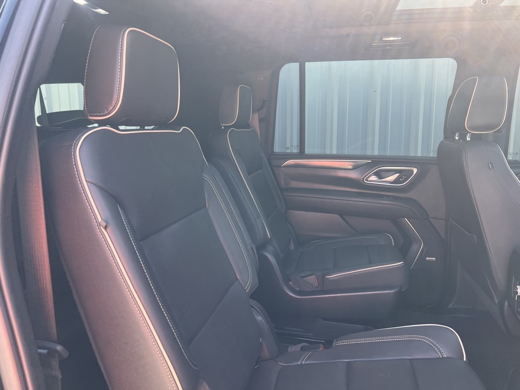 2022 Gmc Yukon XL SLT photo 39