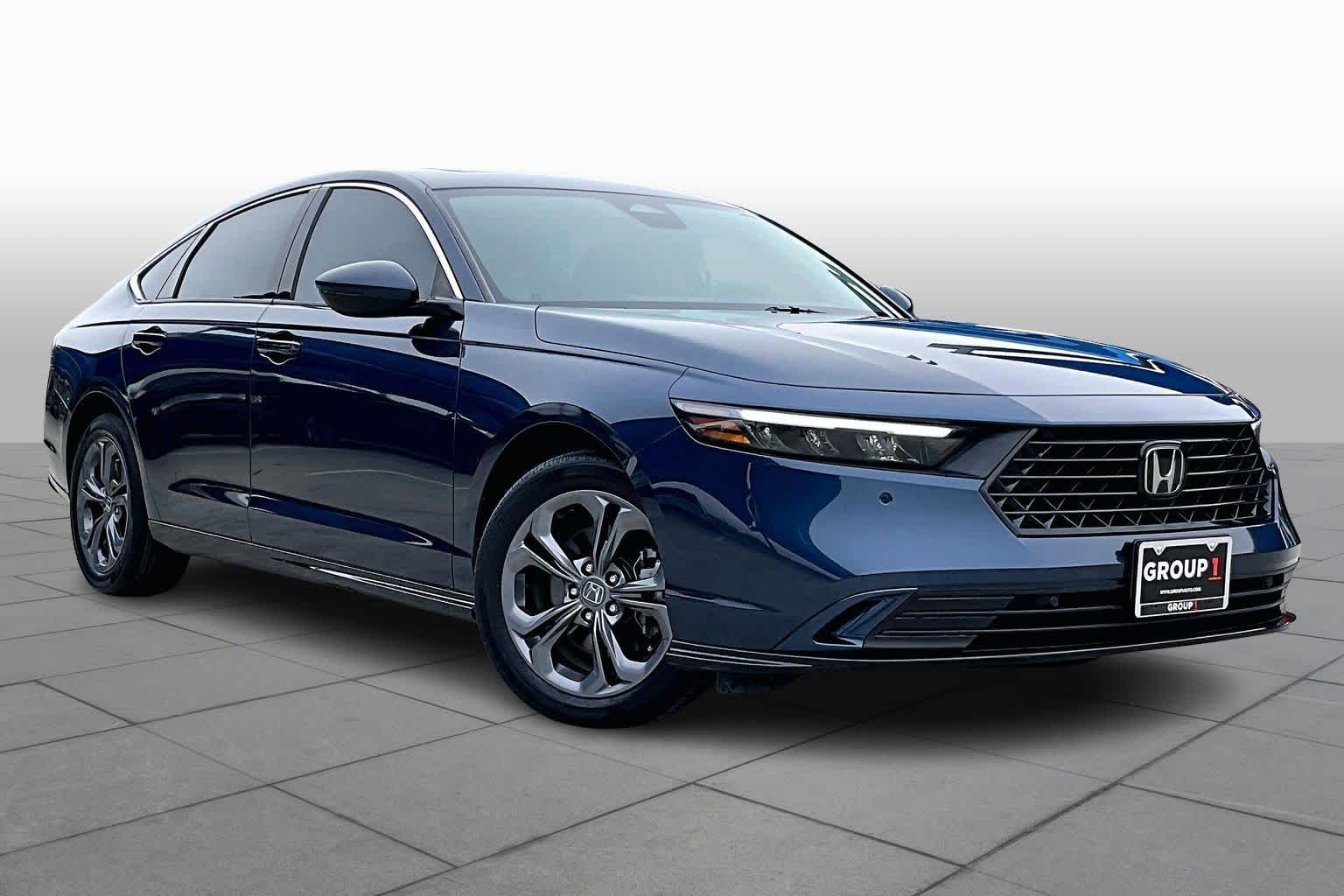 Used 2024 Honda Accord Hybrid EX-L with VIN 1HGCY2F61RA019663 for sale in Northfield, Minnesota