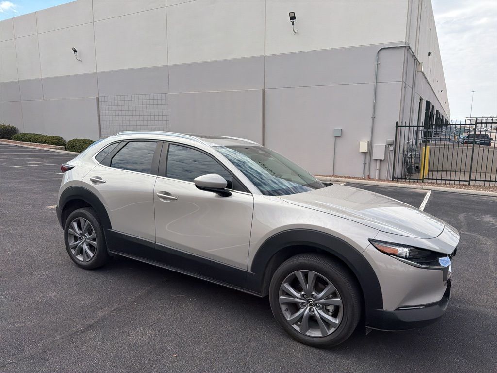 2024 Mazda CX-30 2.5 S Preferred photo 2