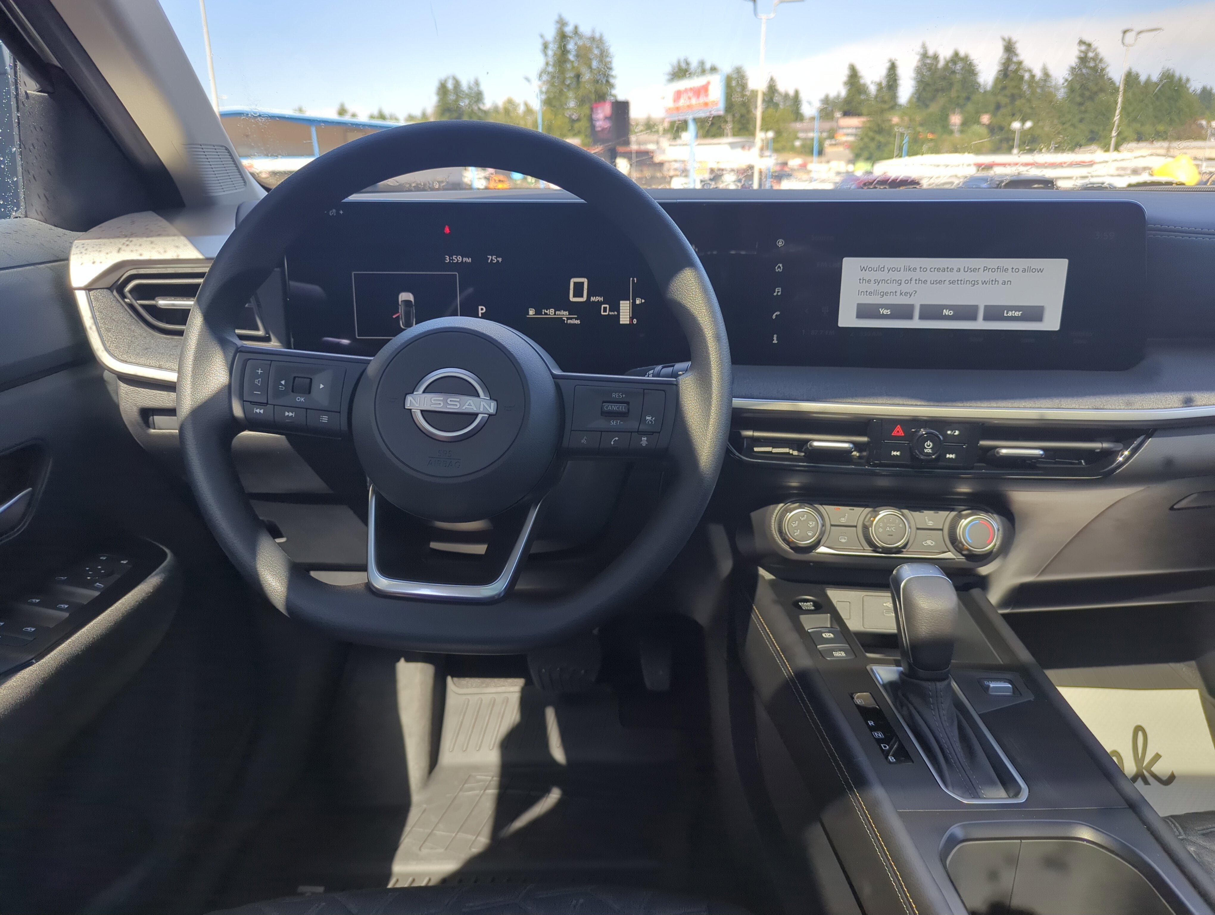 2025 Nissan Kicks SV photo 2