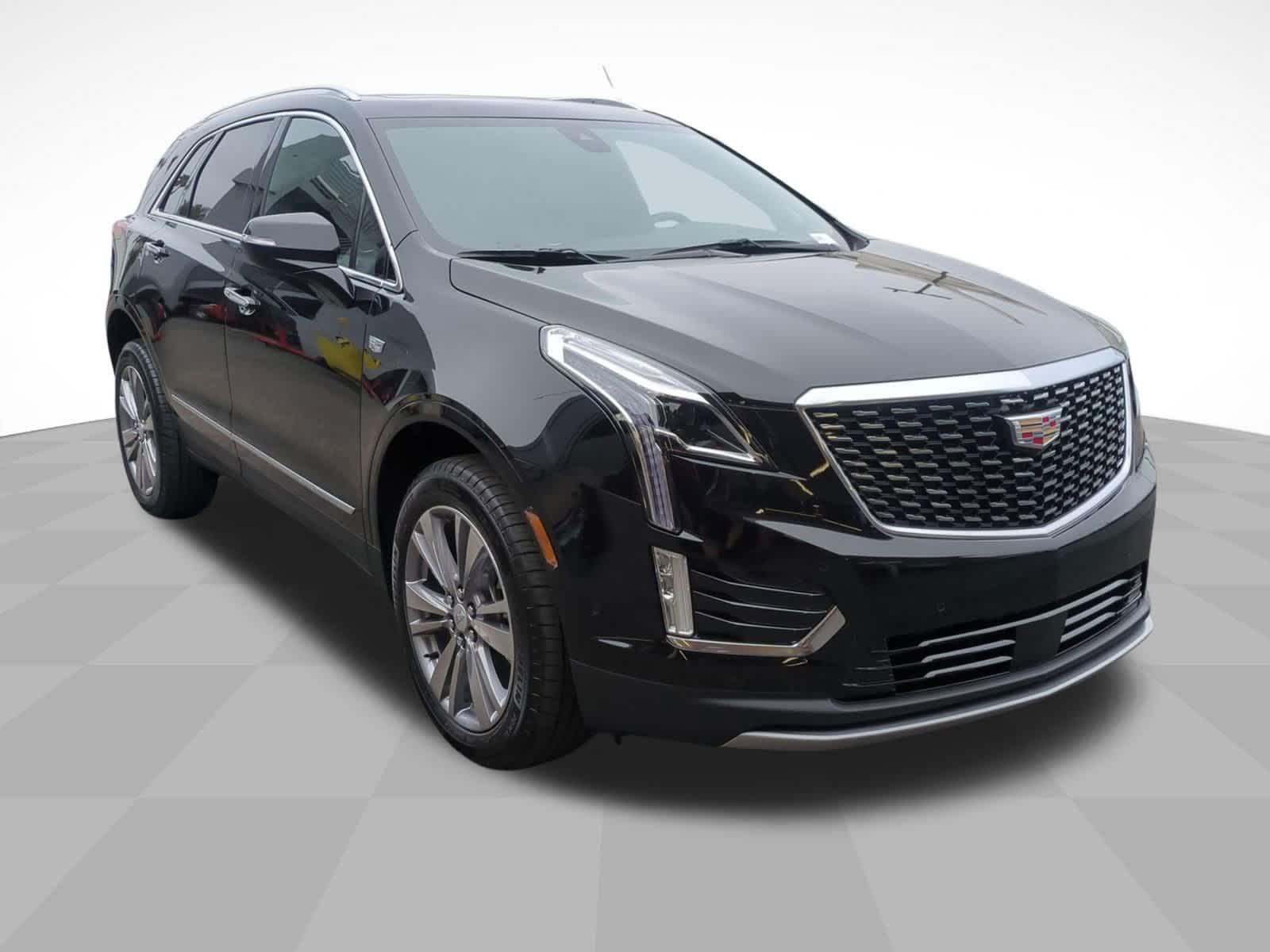 2025 Cadillac XT5 Premium Luxury photo 3