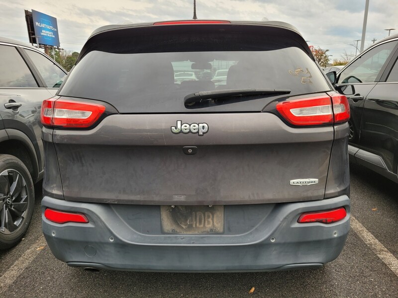 2018 Jeep Cherokee Latitude photo 4
