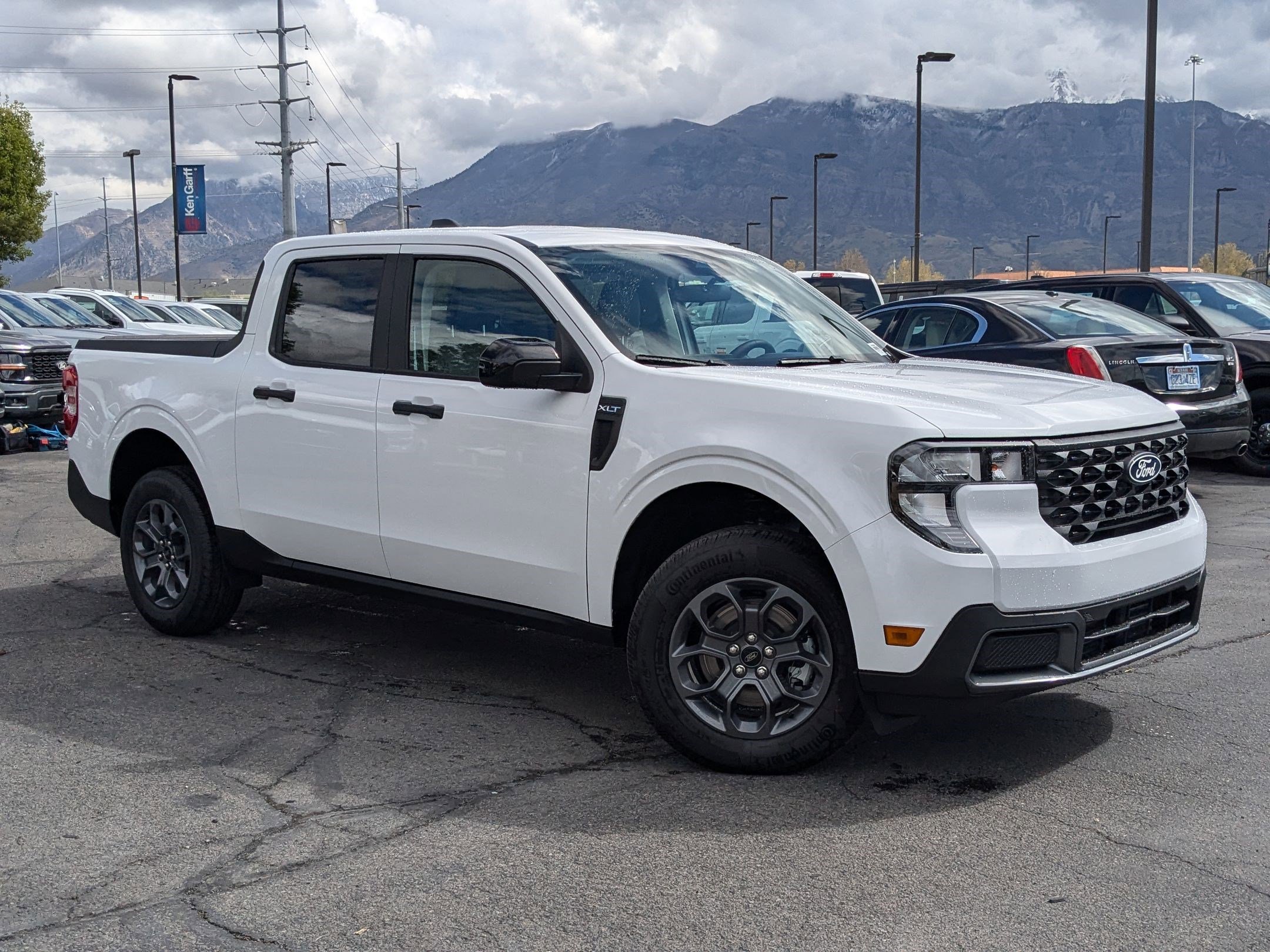2025 Ford Maverick XLT's photo