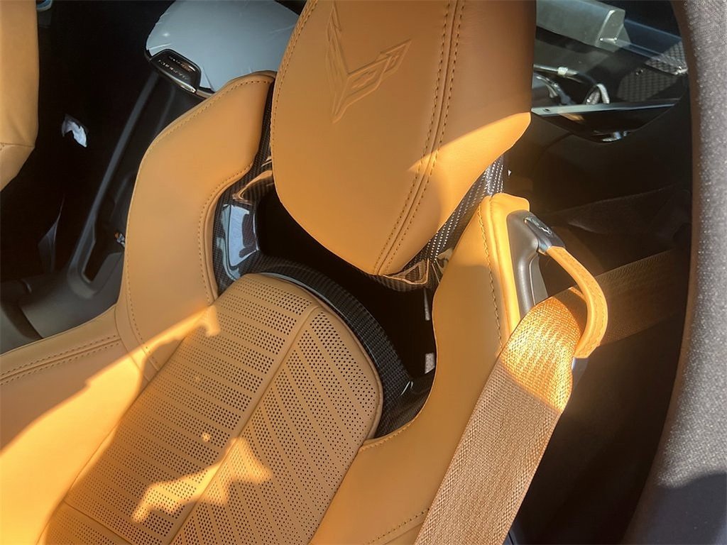 2026 Chevrolet Corvette Stingray 2LT photo 14