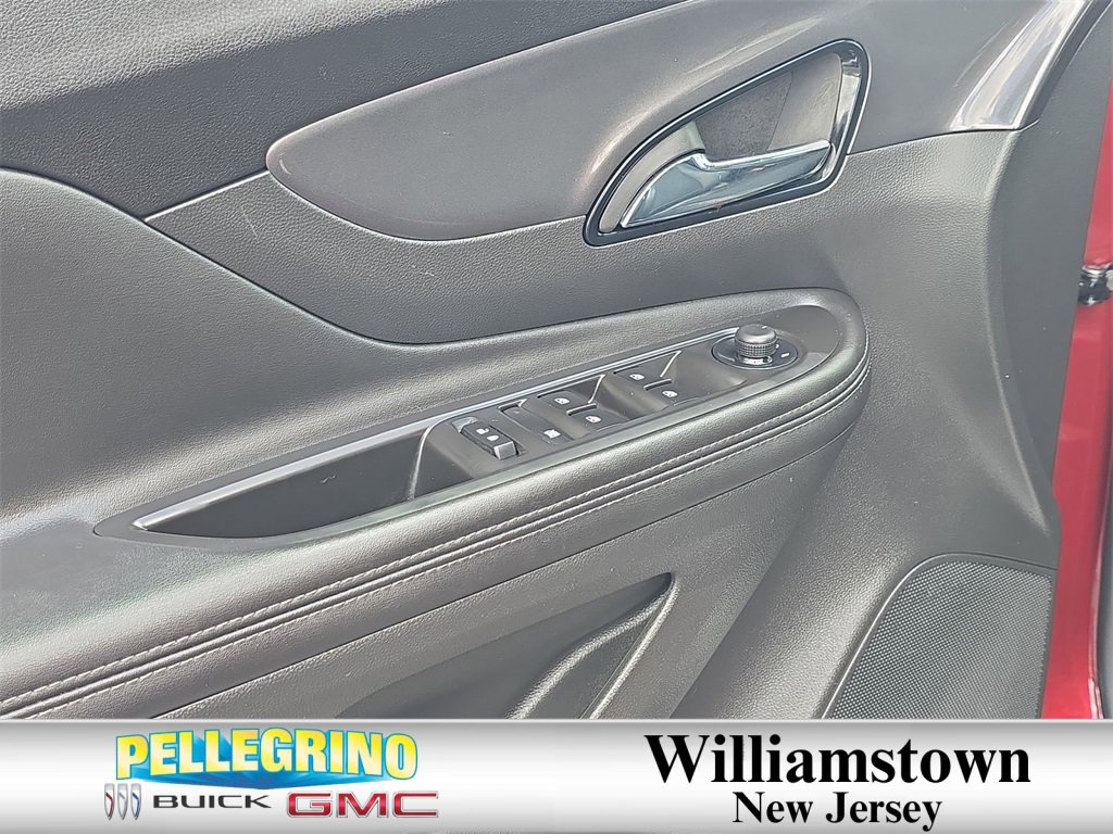 2022 Buick Encore Preferred photo 22