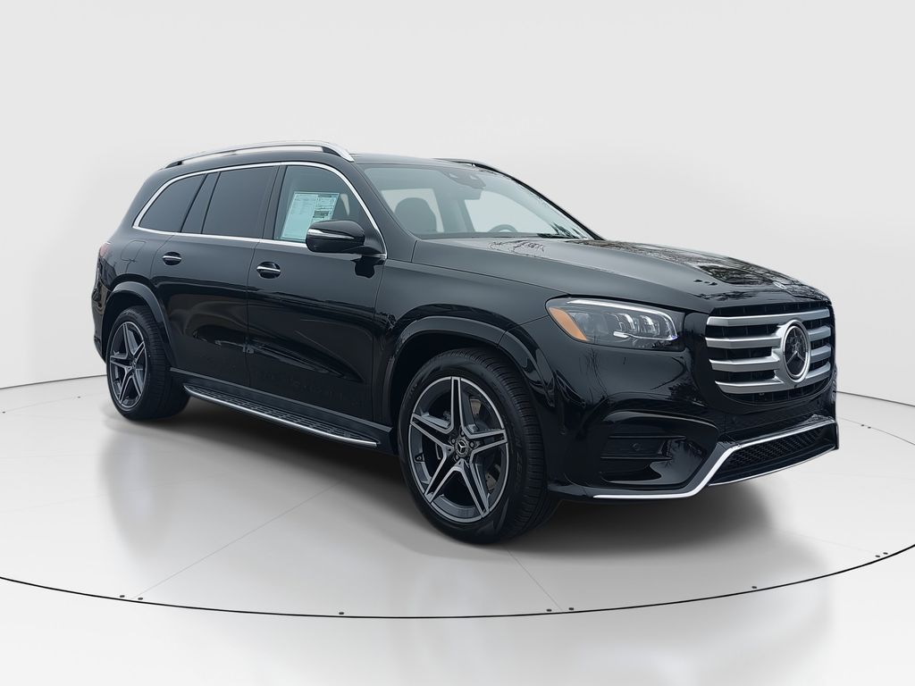 2025 Mercedes Benz GLS 450 4MATIC photo 3