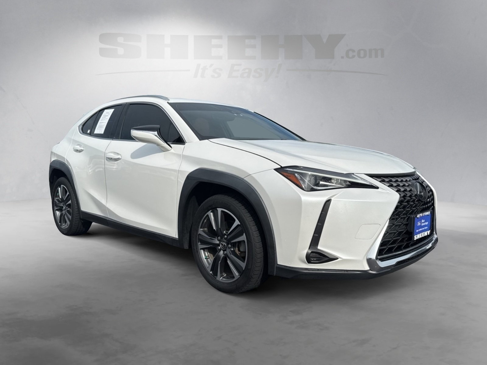 2019 Lexus UX 200 F SPORT photo 2