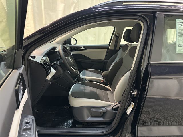 2025 Volkswagen Taos S photo 12