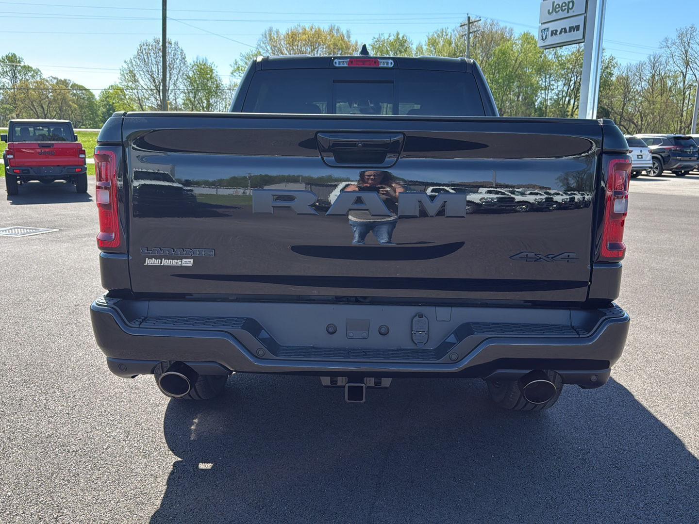 2025 Ram 1500 Laramie photo 16