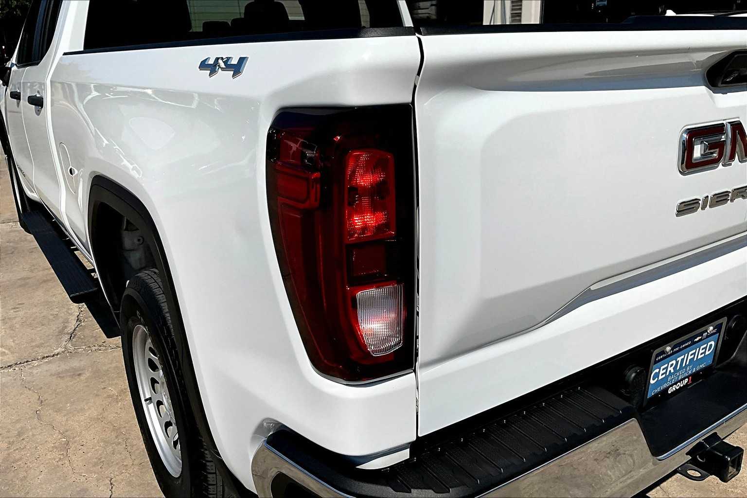 2023 Gmc Sierra Base photo 26