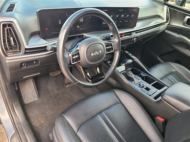 2024 Kia Sorento S photo 14