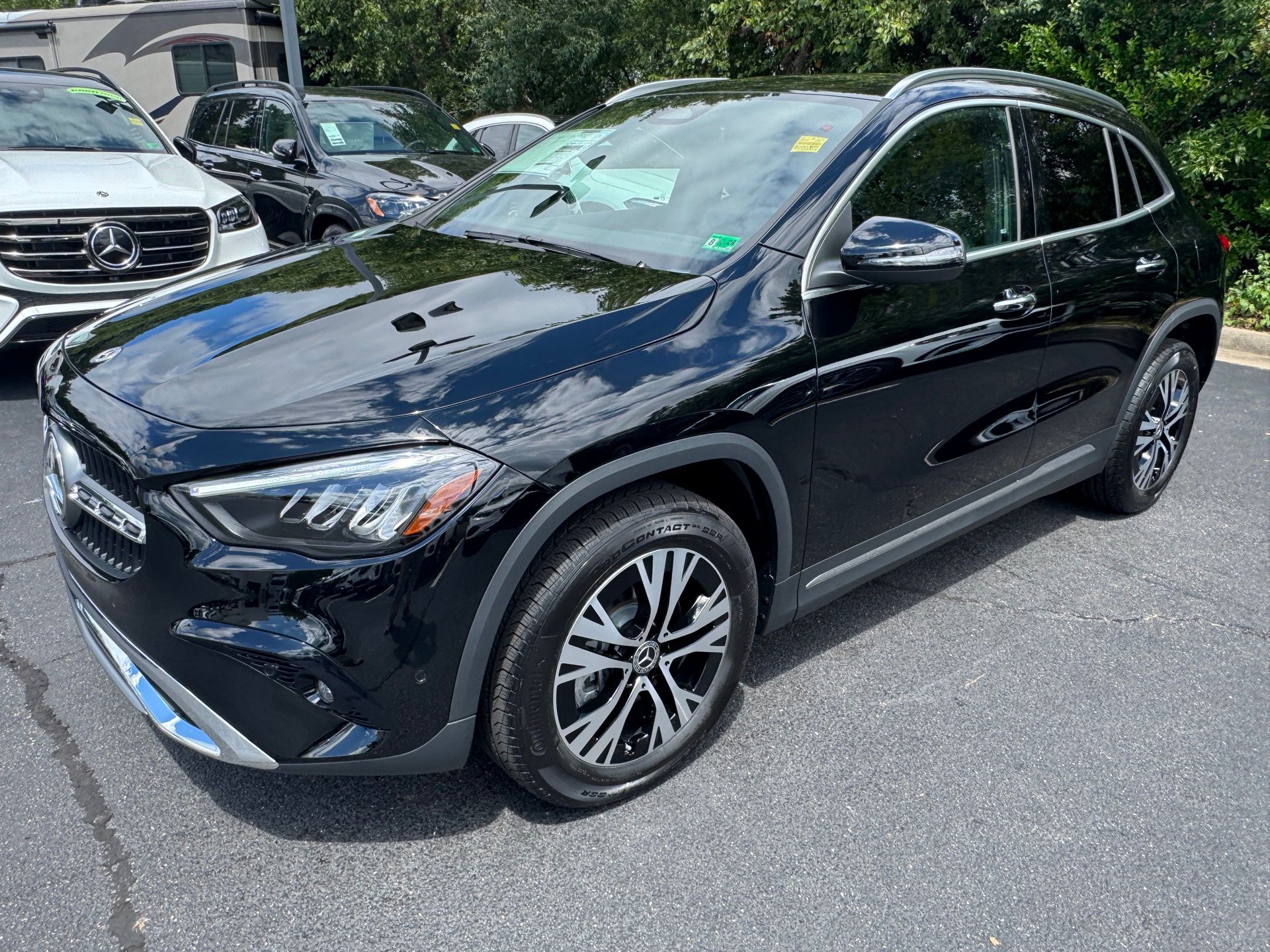 2026 Mercedes Benz GLA 250 4MATIC photo 3