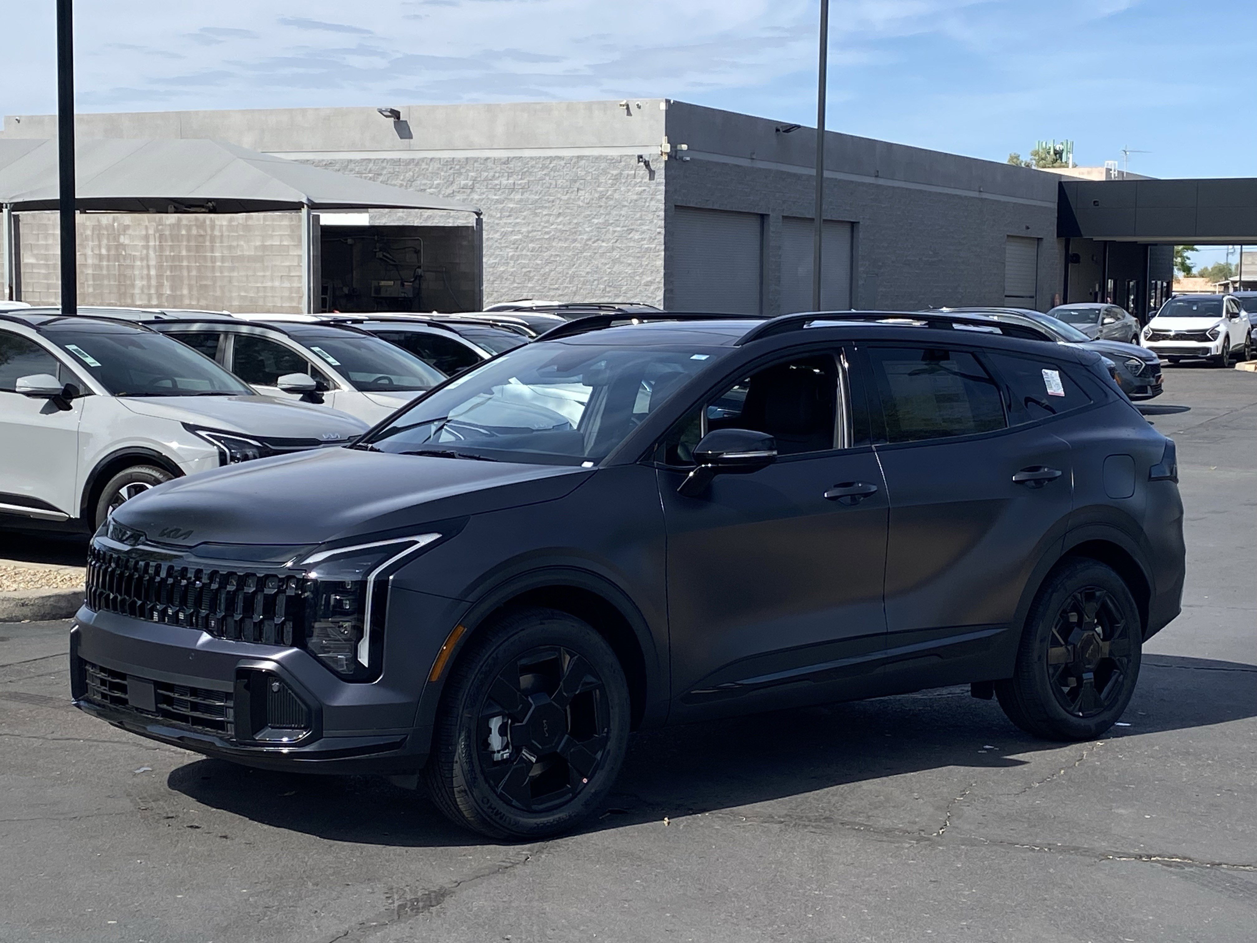 2026 Kia Sportage X-Line photo 2