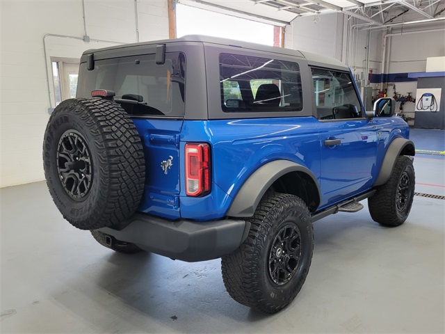2022 Ford Bronco Base photo 3