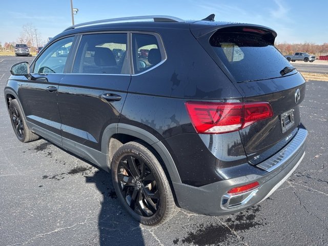 2022 Volkswagen Taos SE photo 4