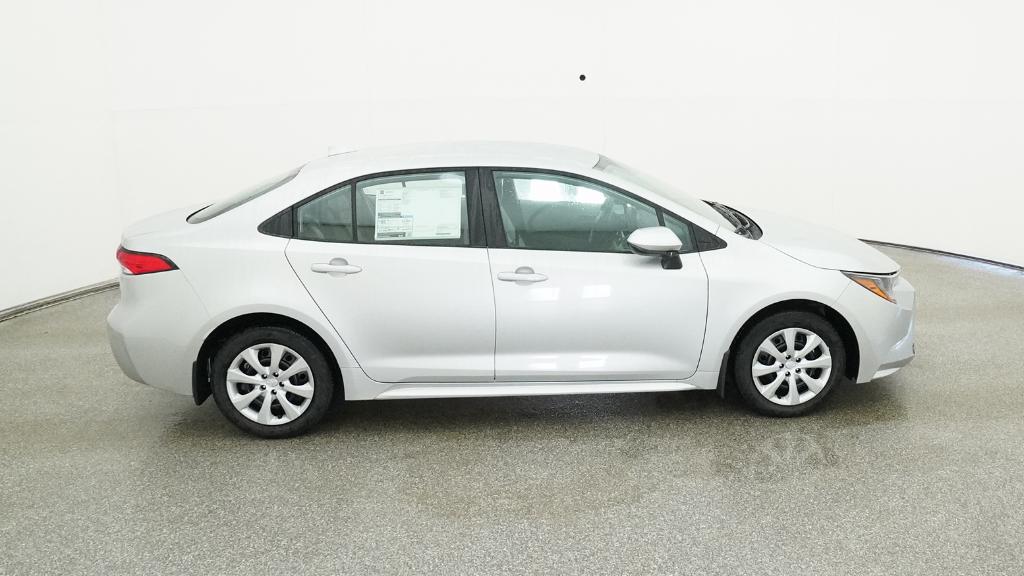 2025 Toyota Corolla LE photo 25