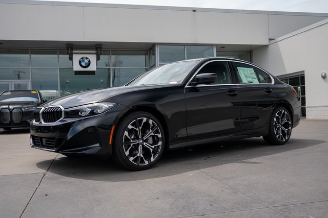 New 2025 Black Sapphire Metallic BMW 330i xDrive image 1