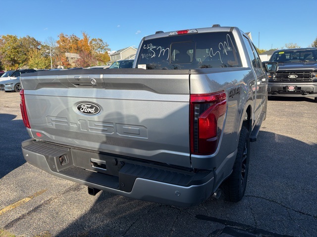 2025 Ford F-150 XLT photo 3