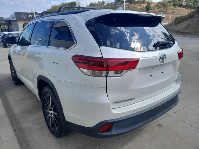 2018 Toyota Highlander SE XLE photo 4