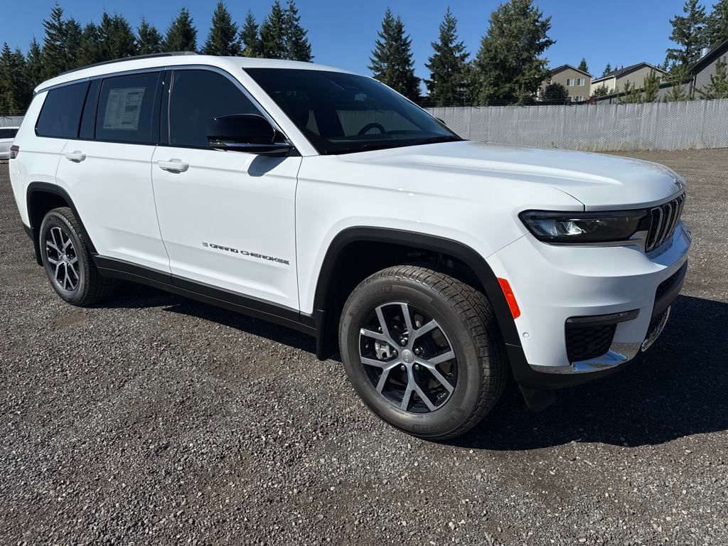 2025 Jeep Grand Cherokee Limited photo 7